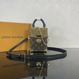Picture of LV Lady Handbags _SKUfw141636967fw